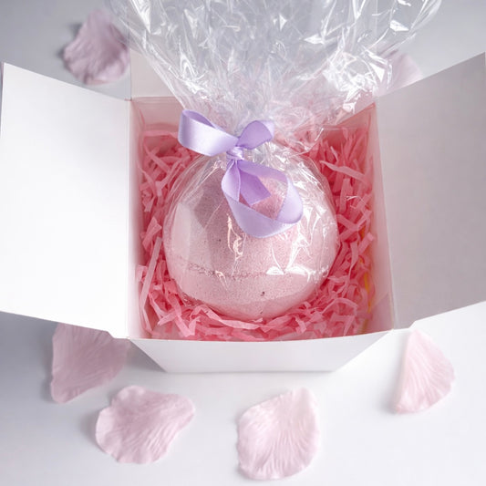 Bubble Gum Bath Bomb